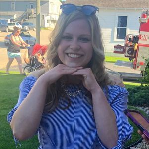 Meet your Posher, Kari